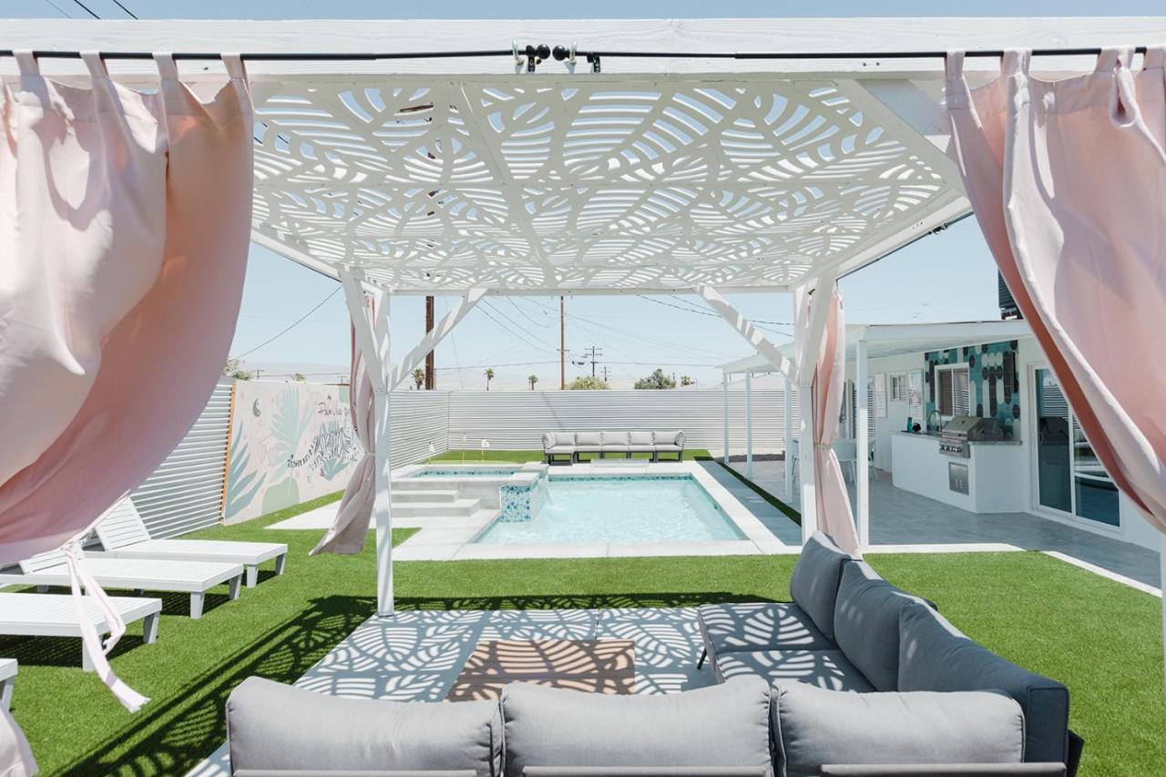 Palm Vista By Rather Be Properties Palm Springs Bagian luar foto