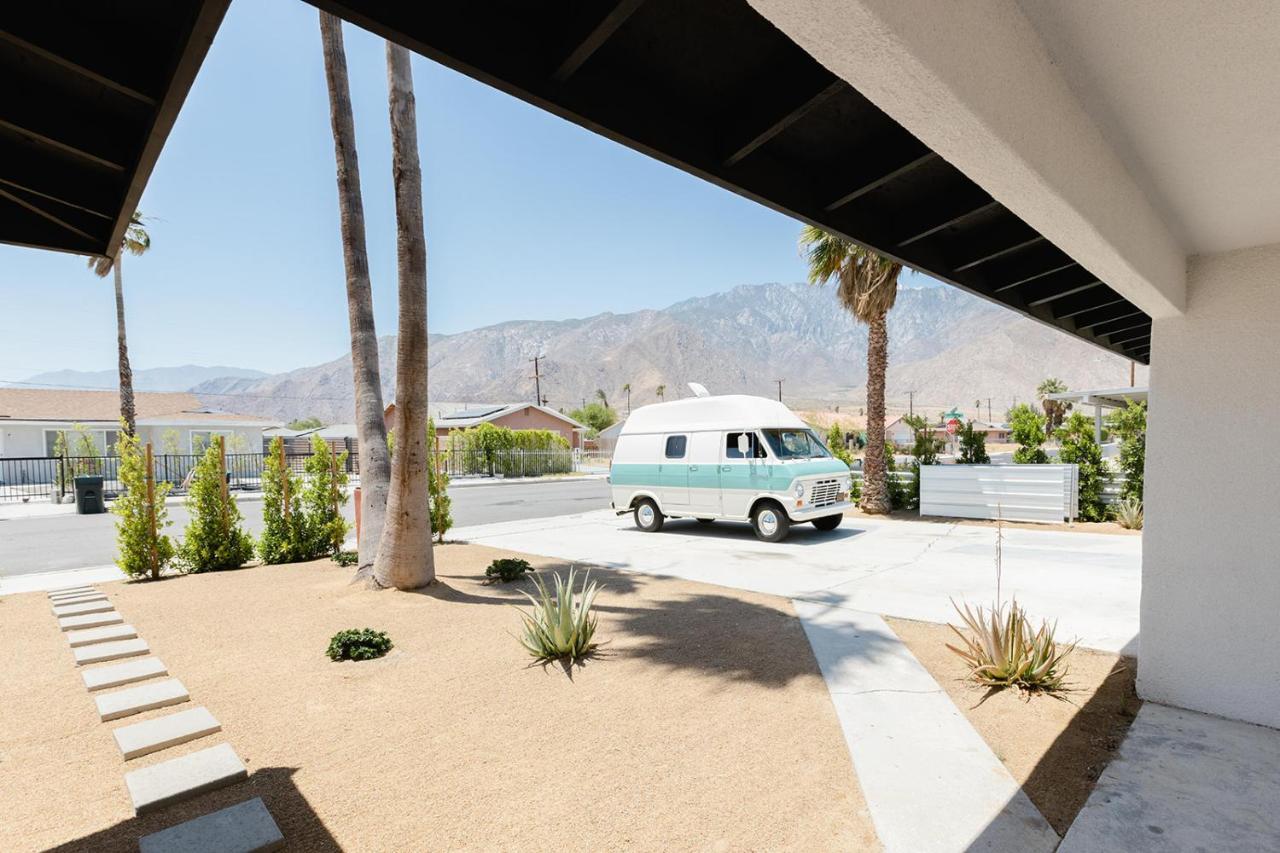 Palm Vista By Rather Be Properties Palm Springs Bagian luar foto