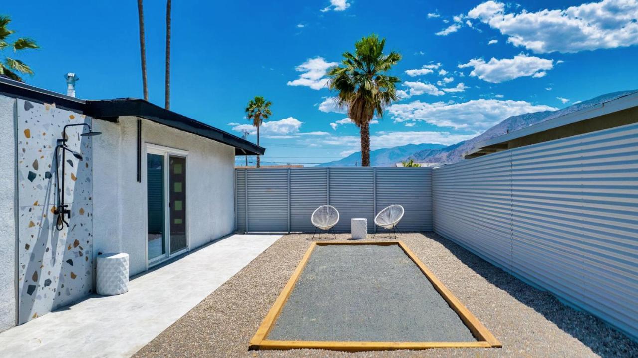 Palm Vista By Rather Be Properties Palm Springs Bagian luar foto